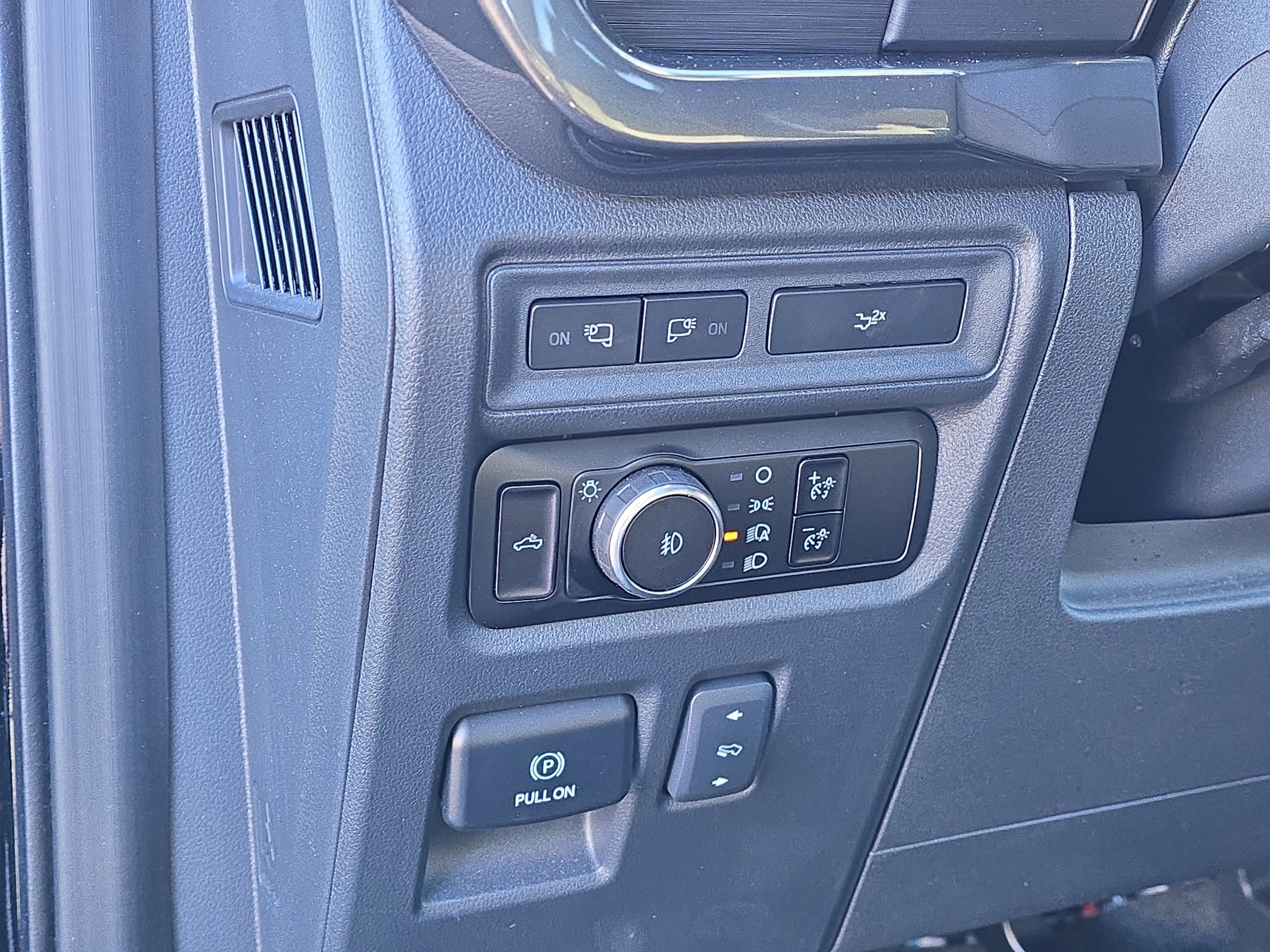 Certified 2023 Ford F150 XLT w/ Equipment Group 302A High image 20