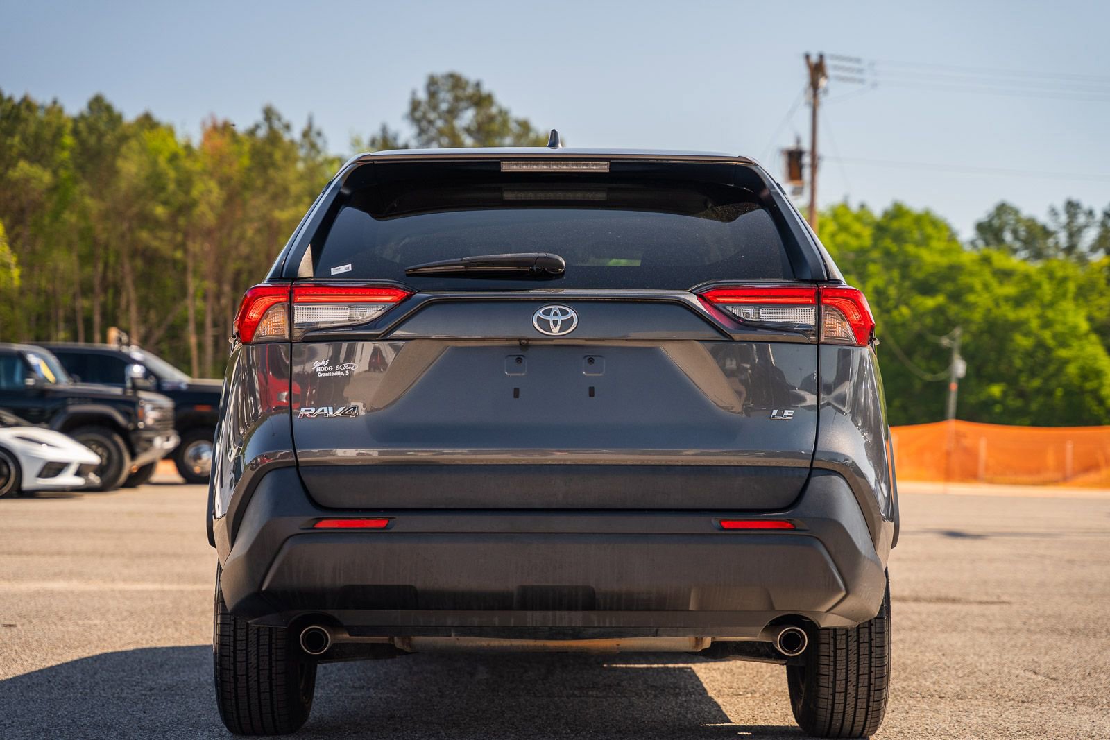 Used 2023 Toyota RAV4 LE FWD image 4