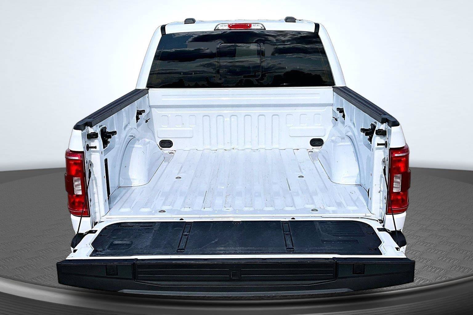 Certified 2023 Ford F150 XLT AWD/4WD image 5