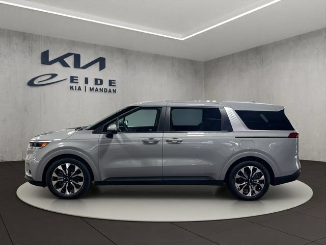 Used 2024 Kia Carnival EX FWD image 4