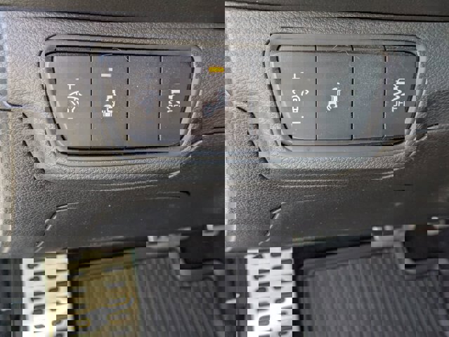 Used 2023 Kia Forte GT w/ GT2 Package image 17