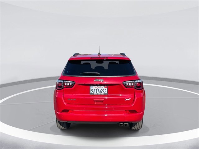 Used 2022 Jeep Compass Limited image 4