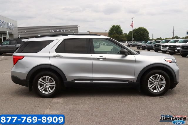 Certified 2020 Ford Explorer XLT RWD image 4