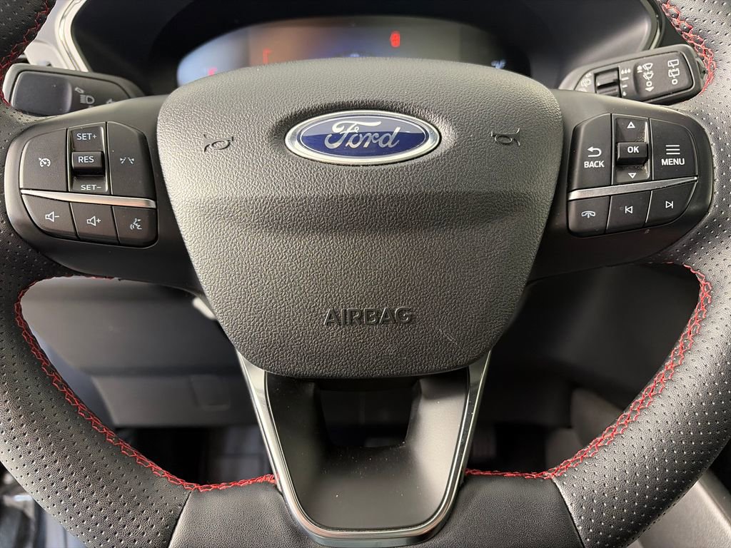 Certified 2025 Ford Escape ST-Line Select AWD/4WD image 14