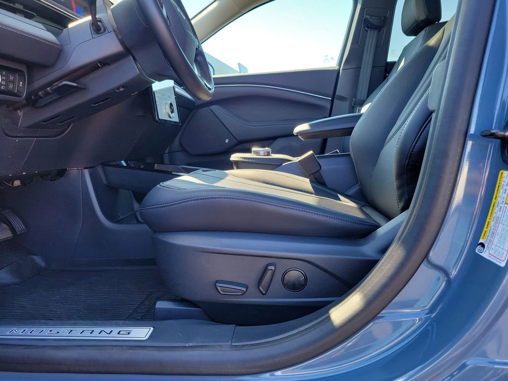 Certified 2023 Ford Mustang Mach-E Premium image 19