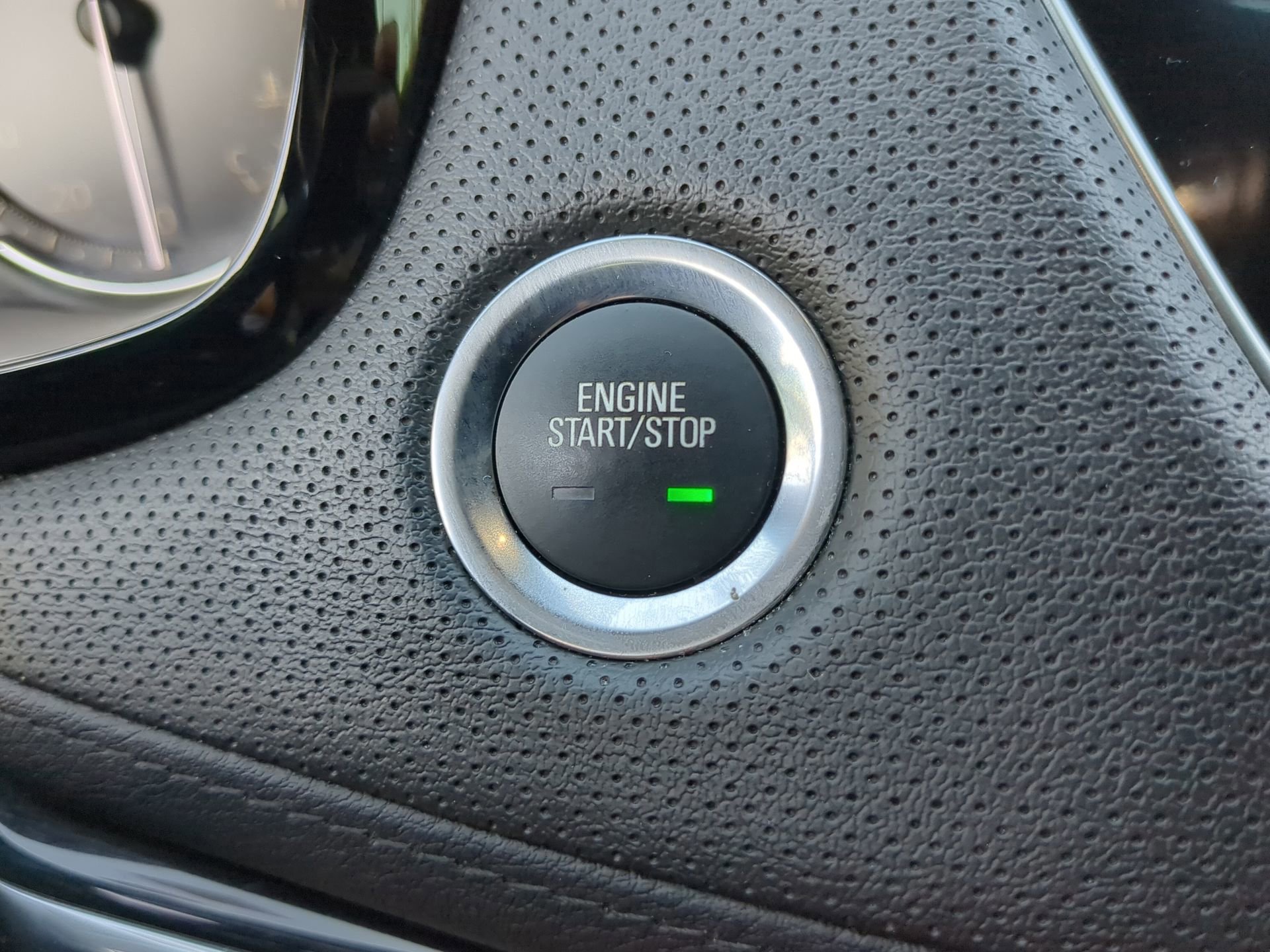 Used 2020 Cadillac XT5 Premium Luxury image 60