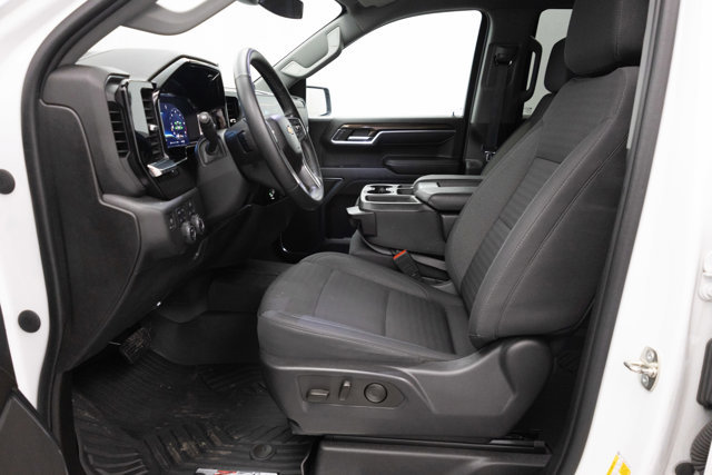 Used 2023 Chevrolet Silverado 1500 LT AWD/4WD image 27