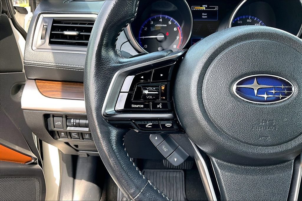 Used 2019 Subaru Outback 2.5i Touring AWD/4WD image 18
