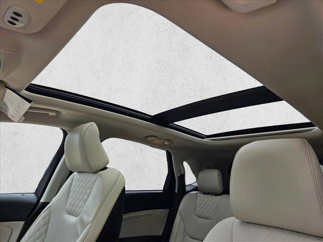 Certified 2024 Ford Edge Titanium w/ Titanium Elite Package AWD/4WD image 15