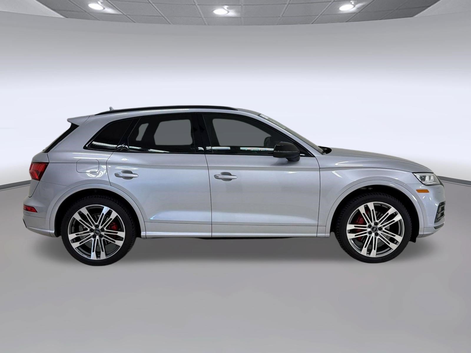 Used 2020 Audi SQ5 Premium Plus w/ Premium Plus Package AWD/4WD image 8