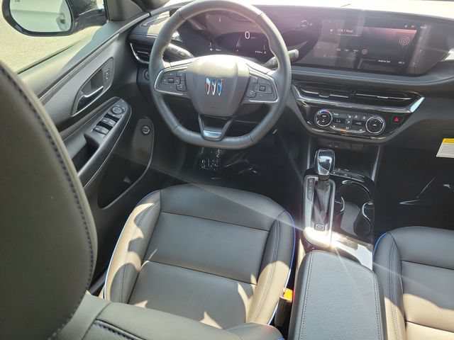 Used 2025 Buick Envista Sport Touring w/ Convenience I Package FWD image 14