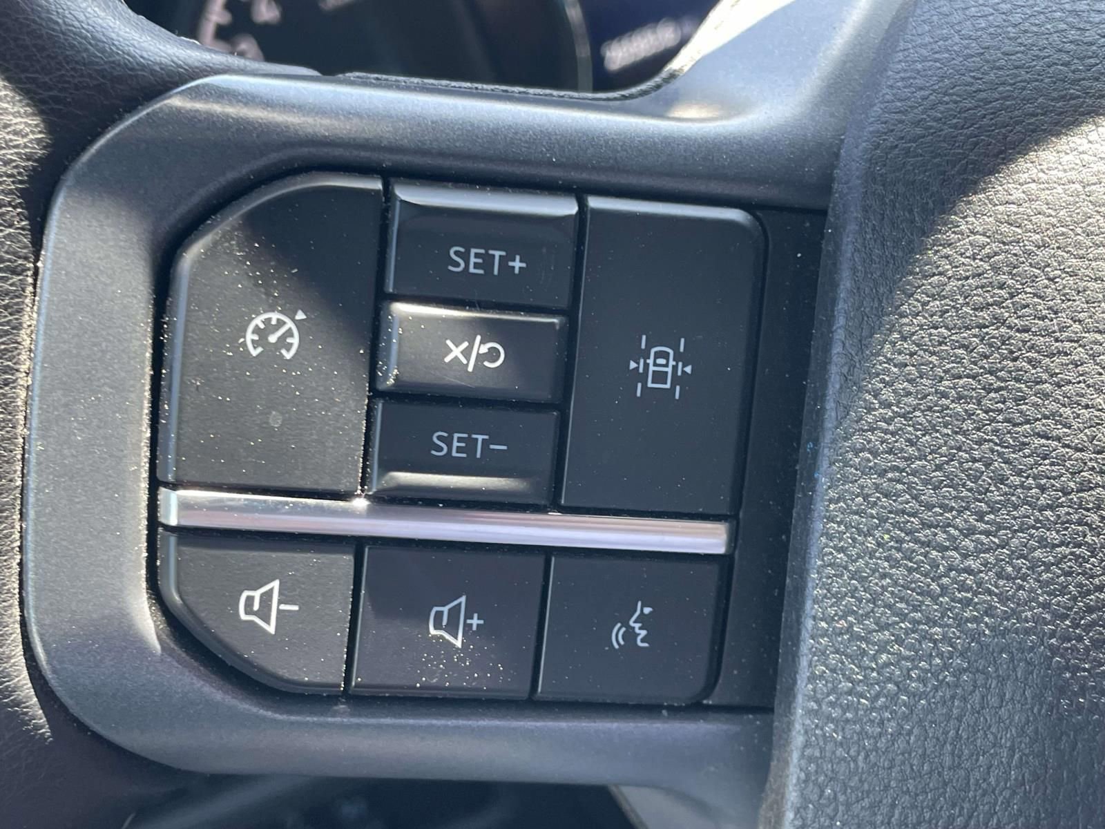 Certified 2023 Ford F150 XLT w/ Equipment Group 302A High image 27