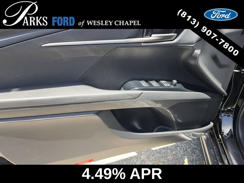 Used 2025 Toyota Camry SE FWD image 16