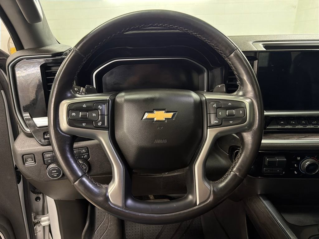 Used 2022 Chevrolet Silverado 1500 LTZ w/ LTZ Premium Package image 20