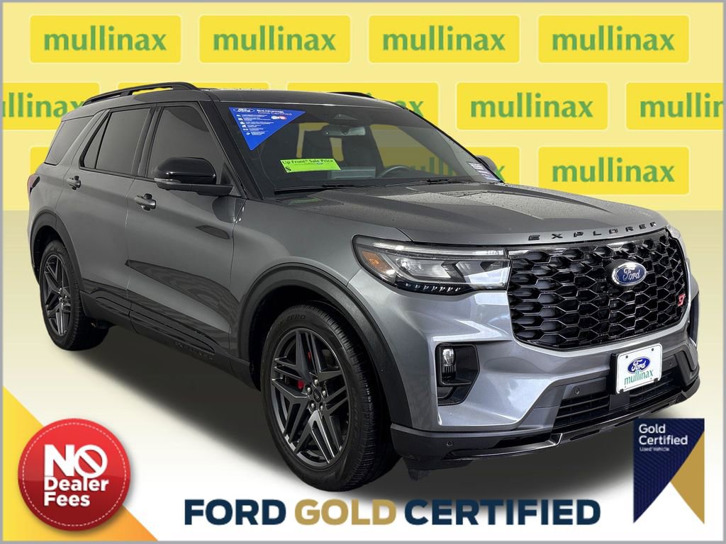 Certified 2025 Ford Explorer ST image 1