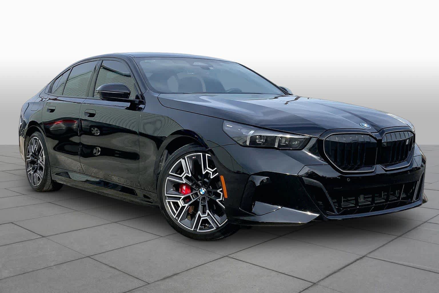 Used 2026 BMW i5 eDrive40 w/ M Sport Package AWD/4WD image 2