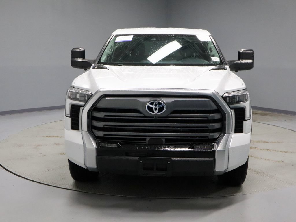 Used 2024 Toyota Tundra Limited AWD/4WD image 6