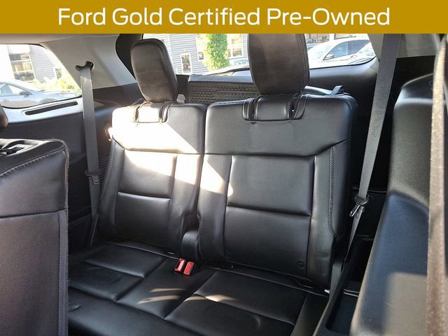 Certified 2022 Ford Explorer XLT w/ Equipment Group 202A image 11