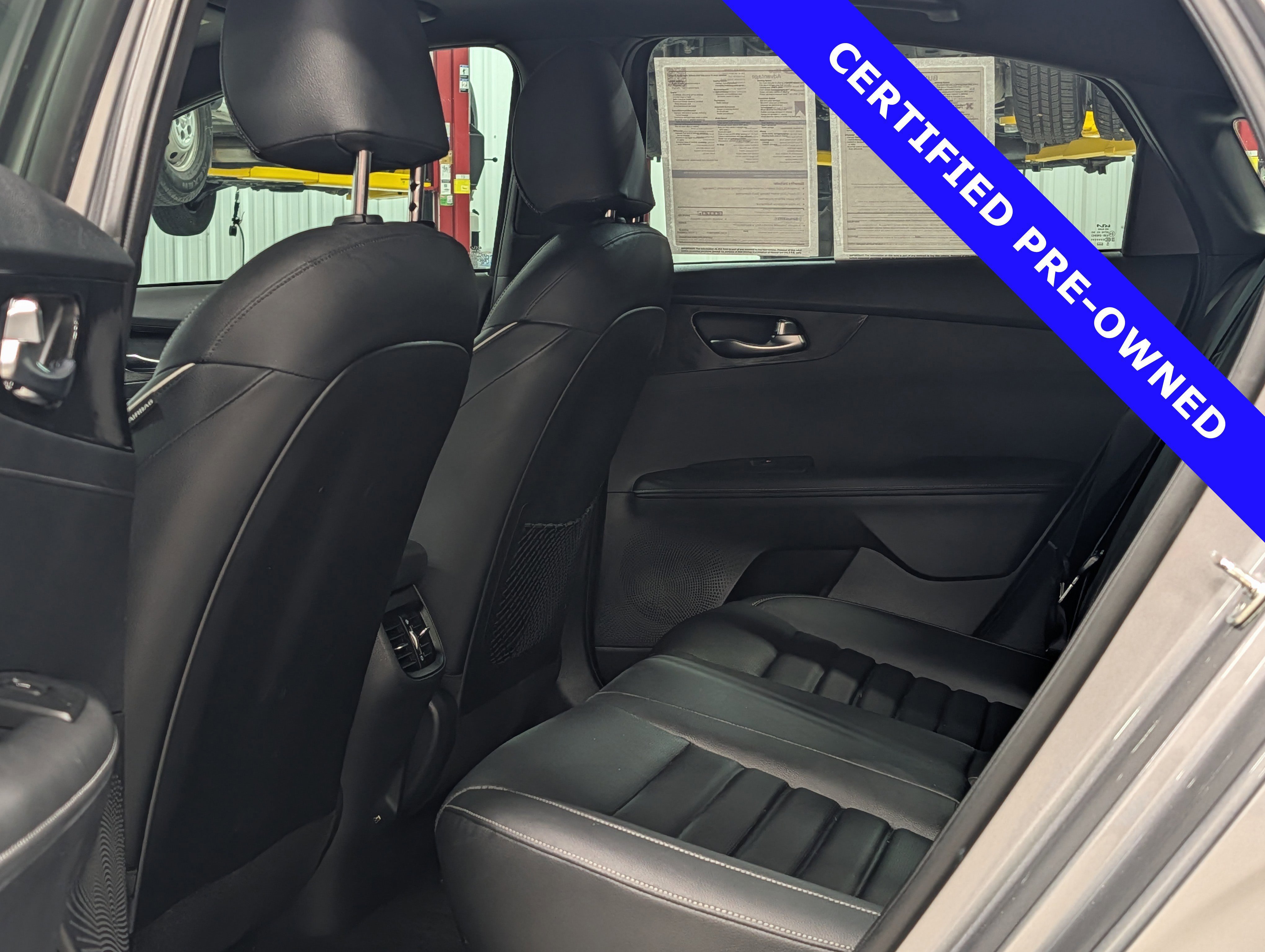 Used 2024 Kia Forte GT-Line w/ GT-Line Premium Package image 13