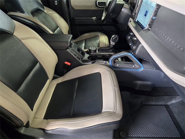 Certified 2024 Ford Bronco Wildtrak image 16
