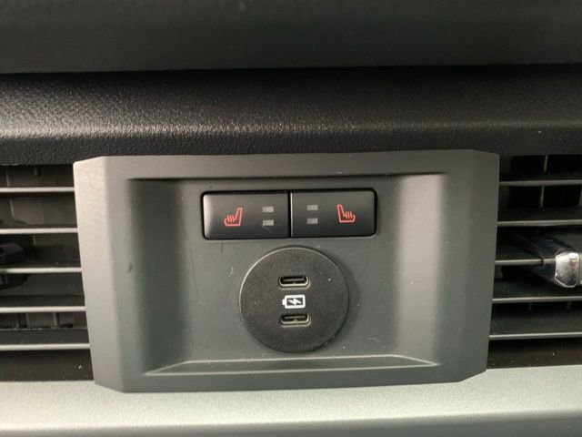 Certified 2025 Ford F150 Lariat w/ Equipment Group 502A High image 17