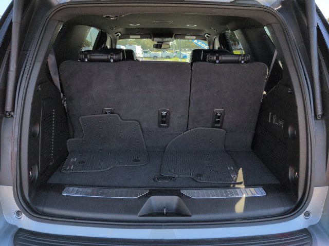 Used 2024 GMC Yukon Denali RWD image 13