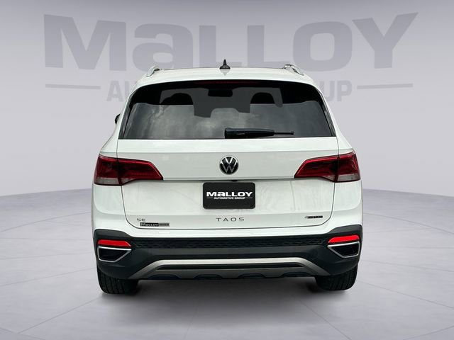 Used 2022 Volkswagen Taos SE image 4