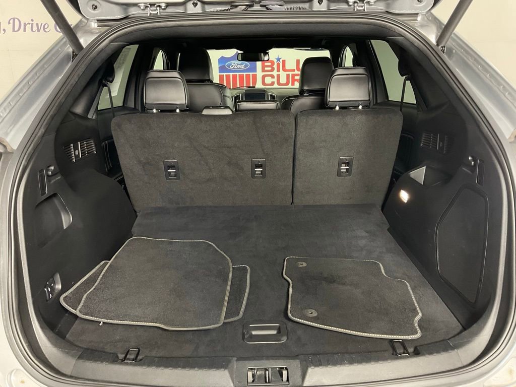 Certified 2024 Ford Edge ST w/ Equipment Group 401A image 11