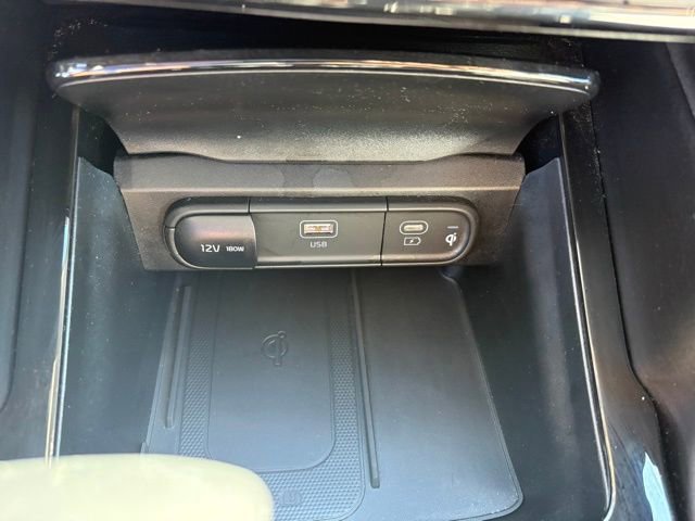 Used 2025 Kia Telluride S FWD image 31