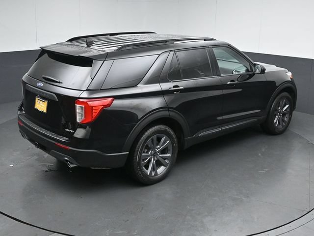 Certified 2024 Ford Explorer XLT w/ Equipment Group 202A AWD/4WD image 53