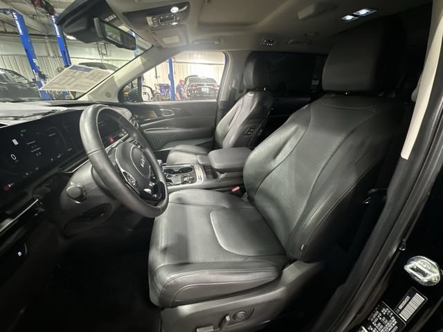 Used 2025 Kia Carnival SX Prestige FWD image 17