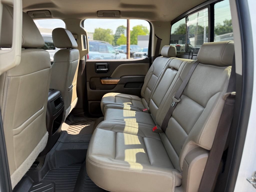 Used 2017 Chevrolet Silverado 1500 LTZ w/ Sport Package AWD/4WD image 13