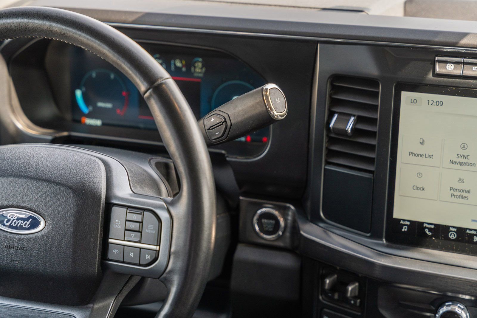 Certified 2024 Ford F250 Lariat image 29