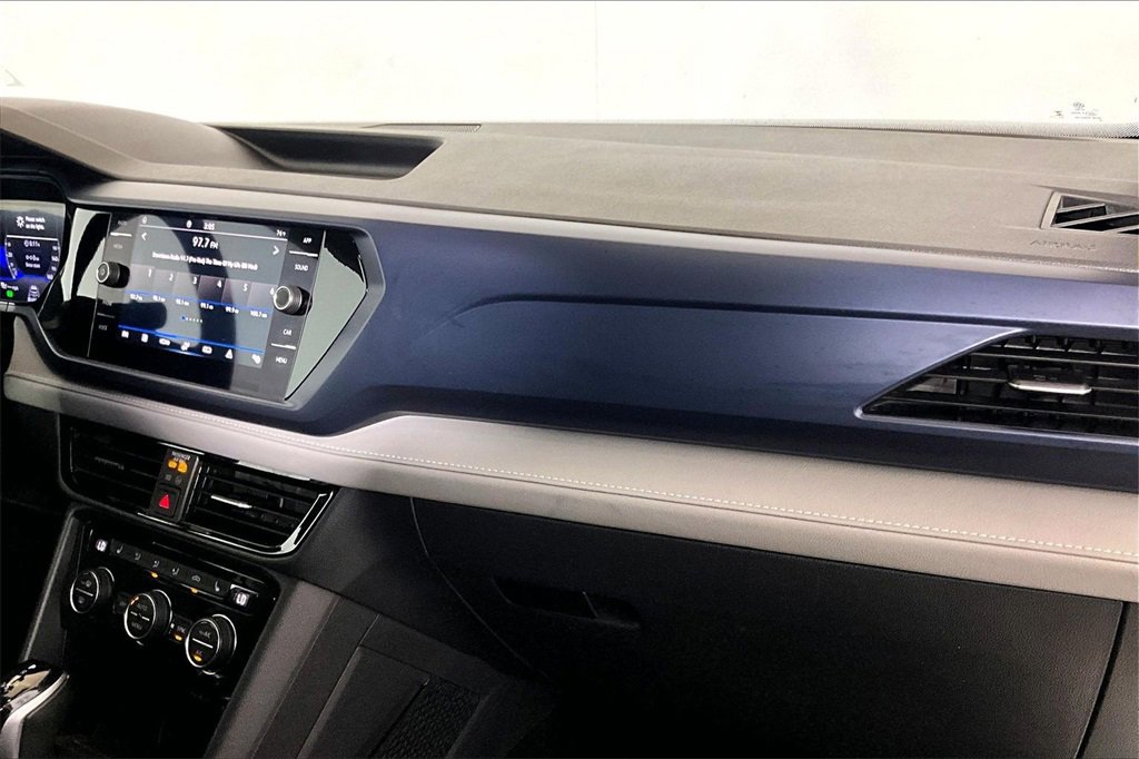 Used 2024 Volkswagen Taos SE image 12