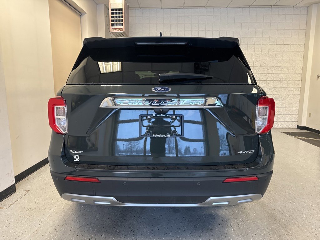 Certified 2023 Ford Explorer XLT w/ Equipment Group 202A image 5
