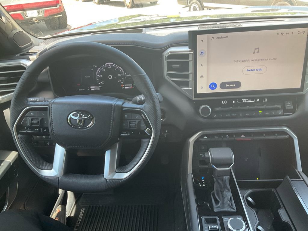 Used 2025 Toyota Sequoia Platinum AWD/4WD image 25