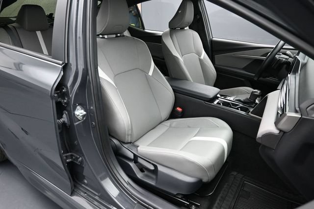 Used 2025 Toyota Camry SE w/ Multimedia Upgrade Package FWD image 28