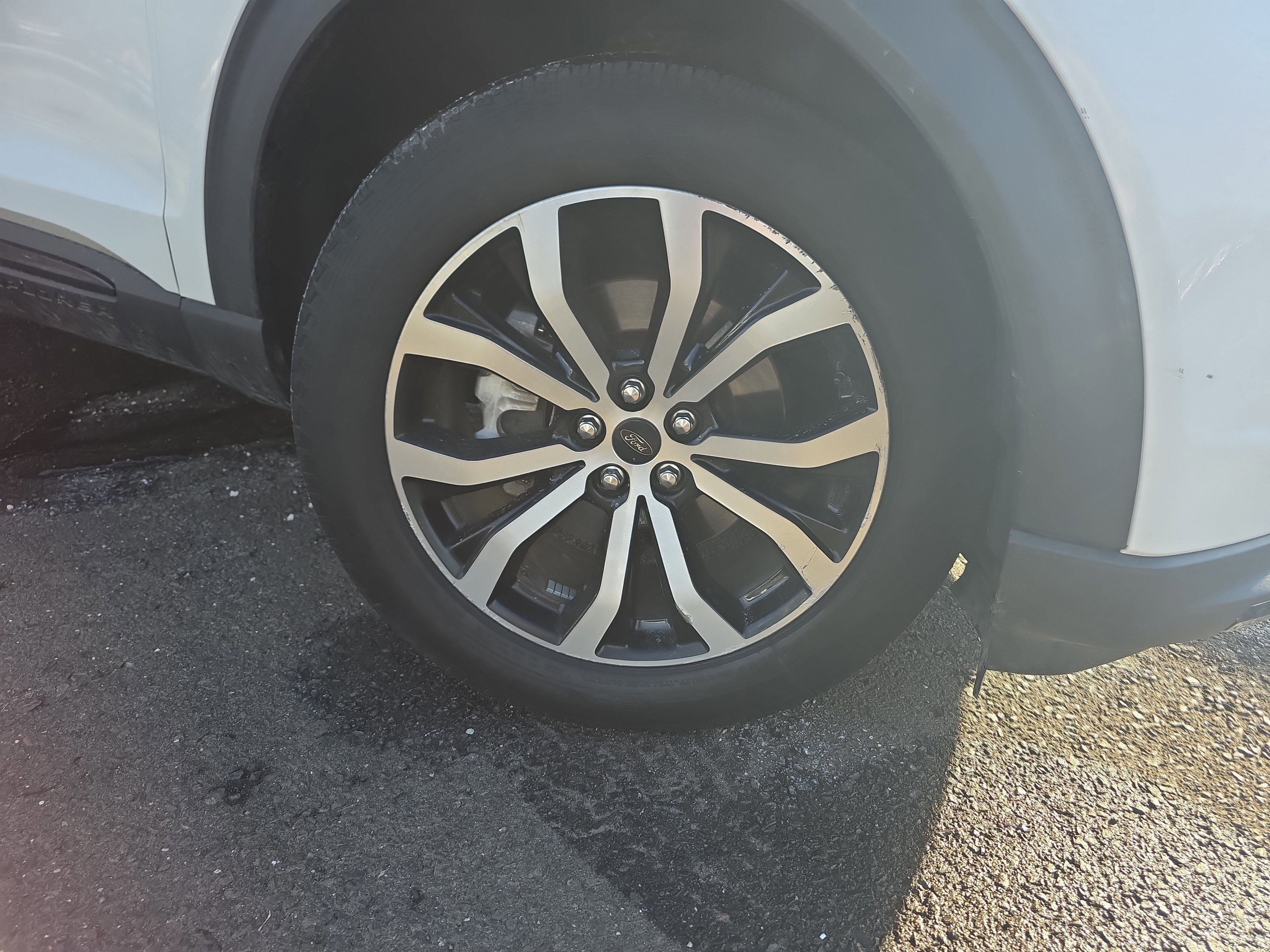 Certified 2022 Ford Explorer ST-Line w/ Class IV Trailer Tow Package image 11