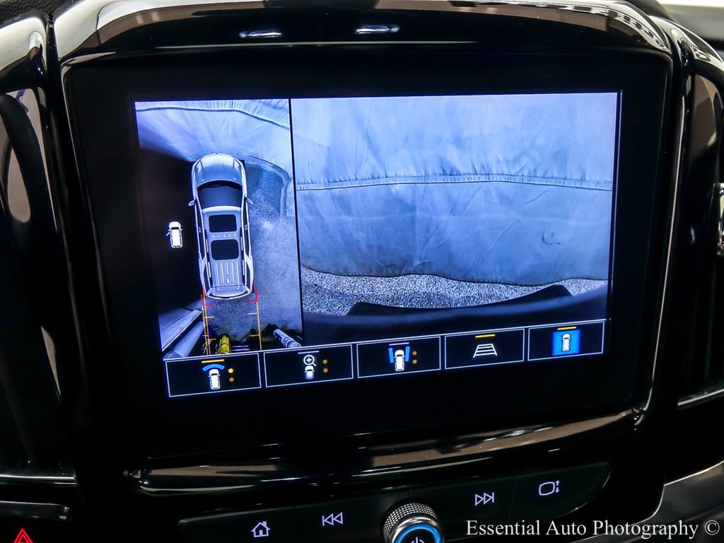 Used 2023 Chevrolet Traverse RS AWD/4WD image 22