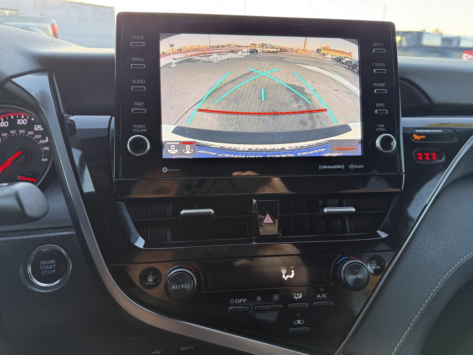 Used 2023 Toyota Camry XSE image 15