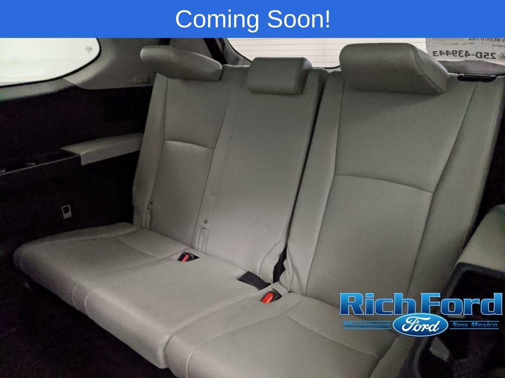 Used 2024 Toyota Grand Highlander Platinum image 19