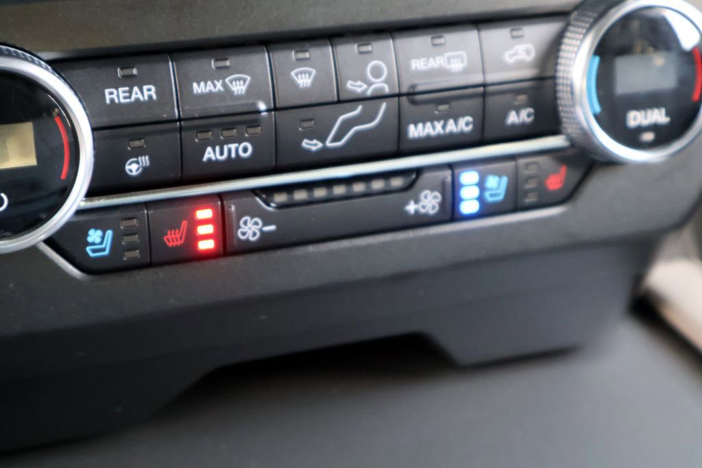 Certified 2021 Ford Expedition Max XLT image 8