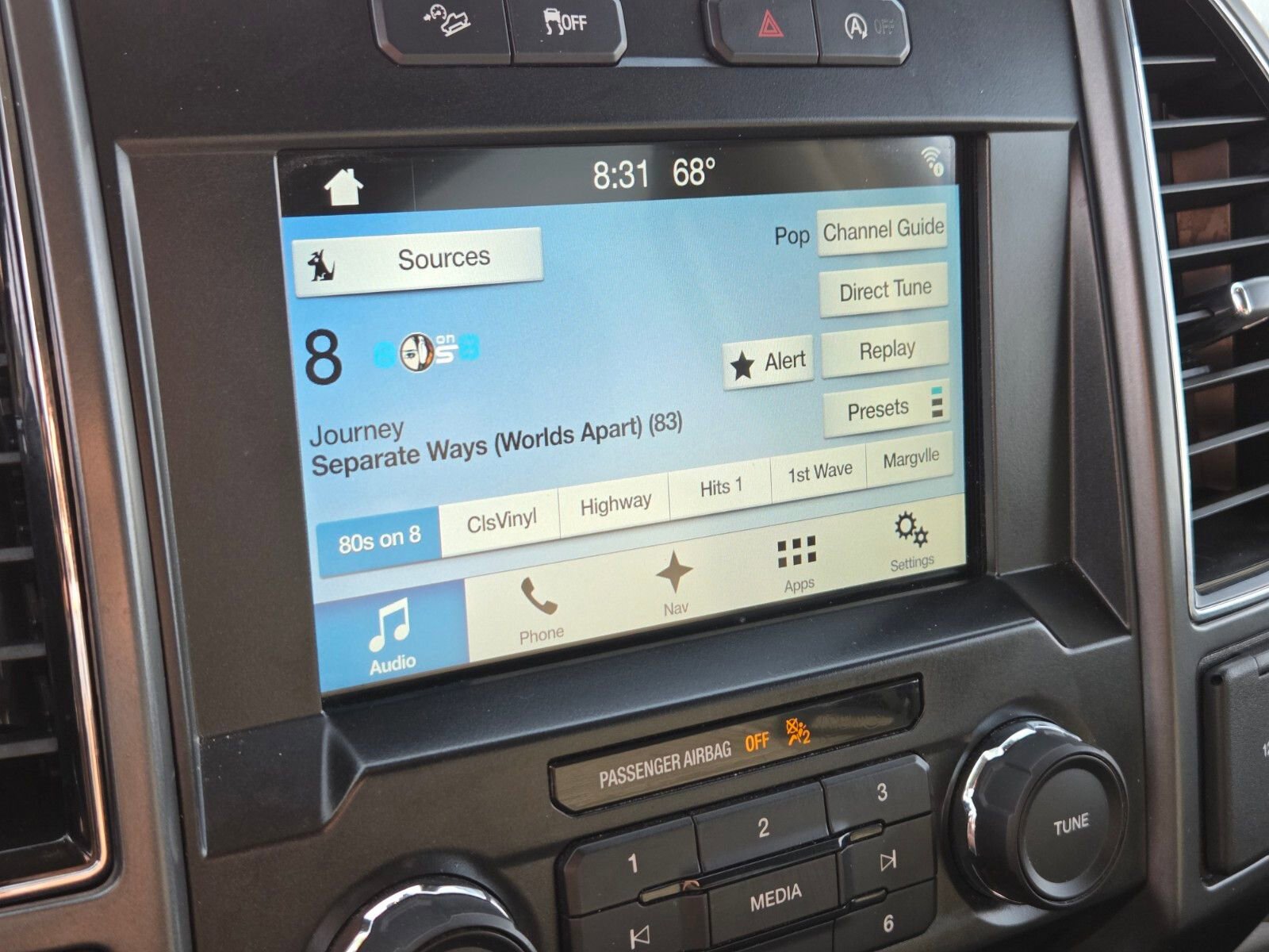 Certified 2018 Ford F150 XLT w/ Equipment Group 302A Luxury image 20