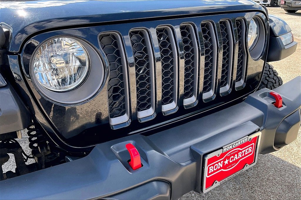 Used 2023 Jeep Gladiator Rubicon w/ Cold Weather Group image 34