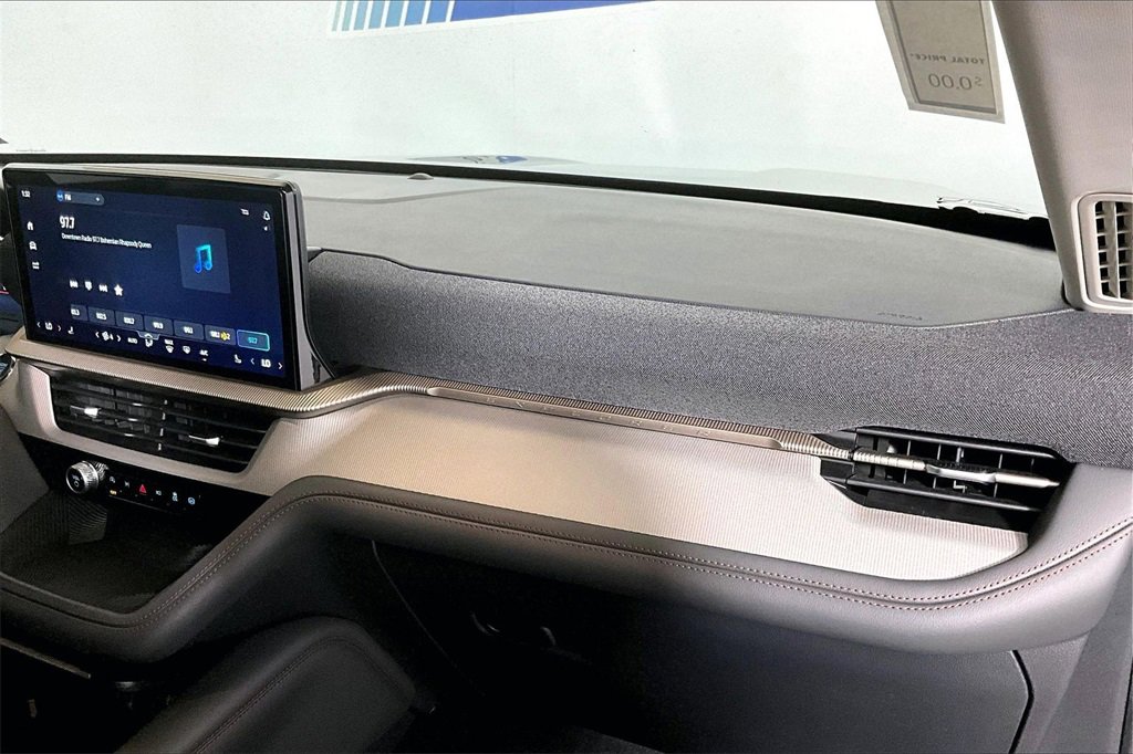 Certified 2025 Ford Explorer Active image 12