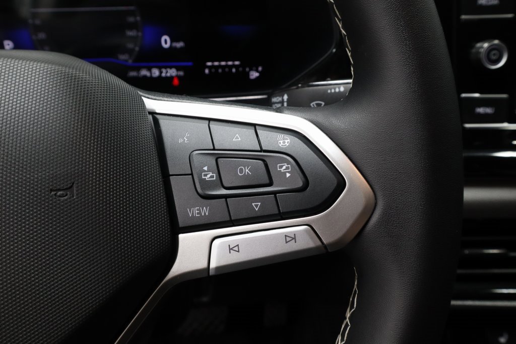 Used 2024 Volkswagen Taos S image 30