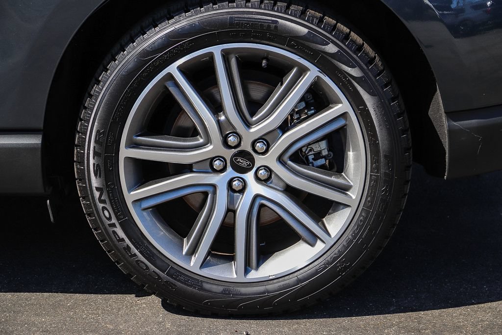 Certified 2023 Ford Edge Titanium w/ Class II Trailer Tow Package AWD/4WD image 14