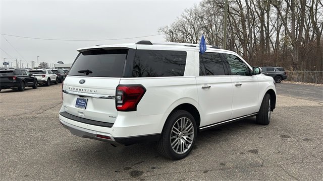 Certified 2022 Ford Expedition Max Limited image 5