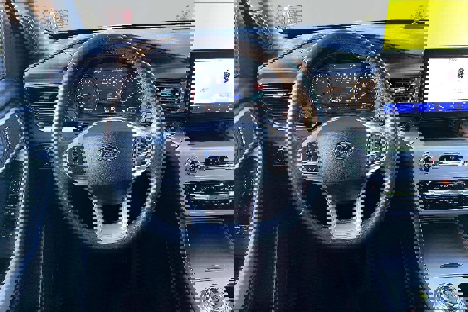 Certified 2021 Ford Explorer XLT image 5