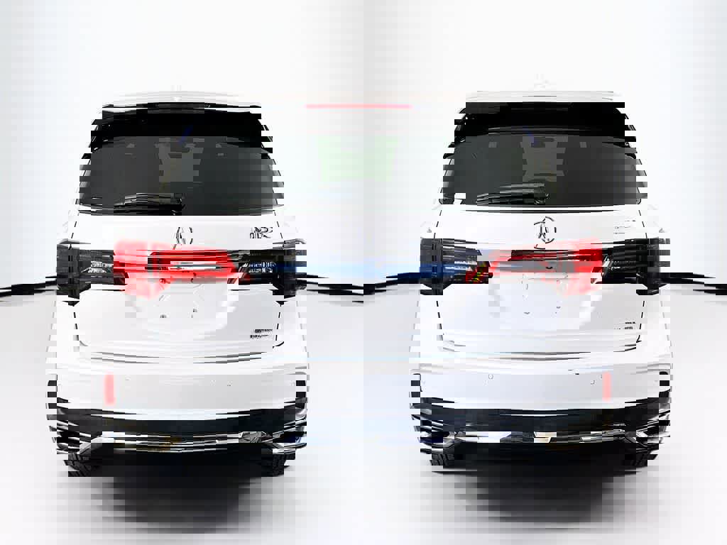 Used 2020 Acura MDX SH-AWD w/ Technology Package image 4